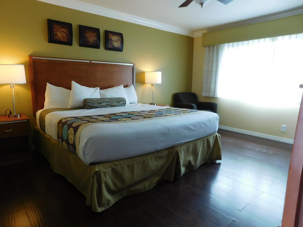 Hotel Deer Haven